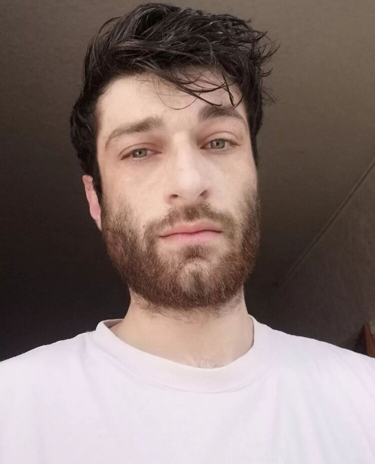  ,   Greg, 35 ,   ,   