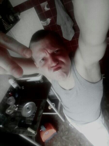  13017762  Anton, 29 ,    
