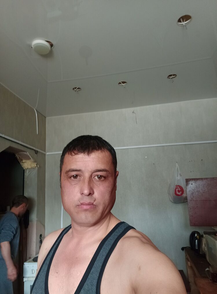  ,   Rashid, 43 ,   ,   