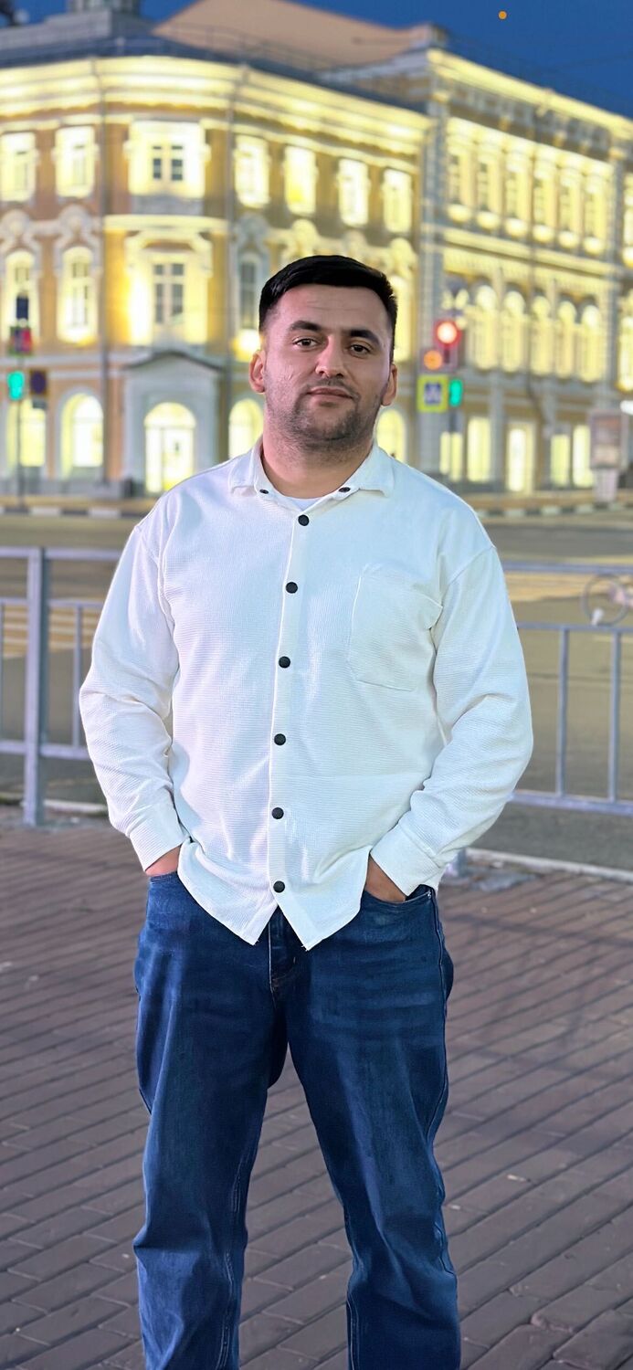  49223982  Khayom, 28 ,    