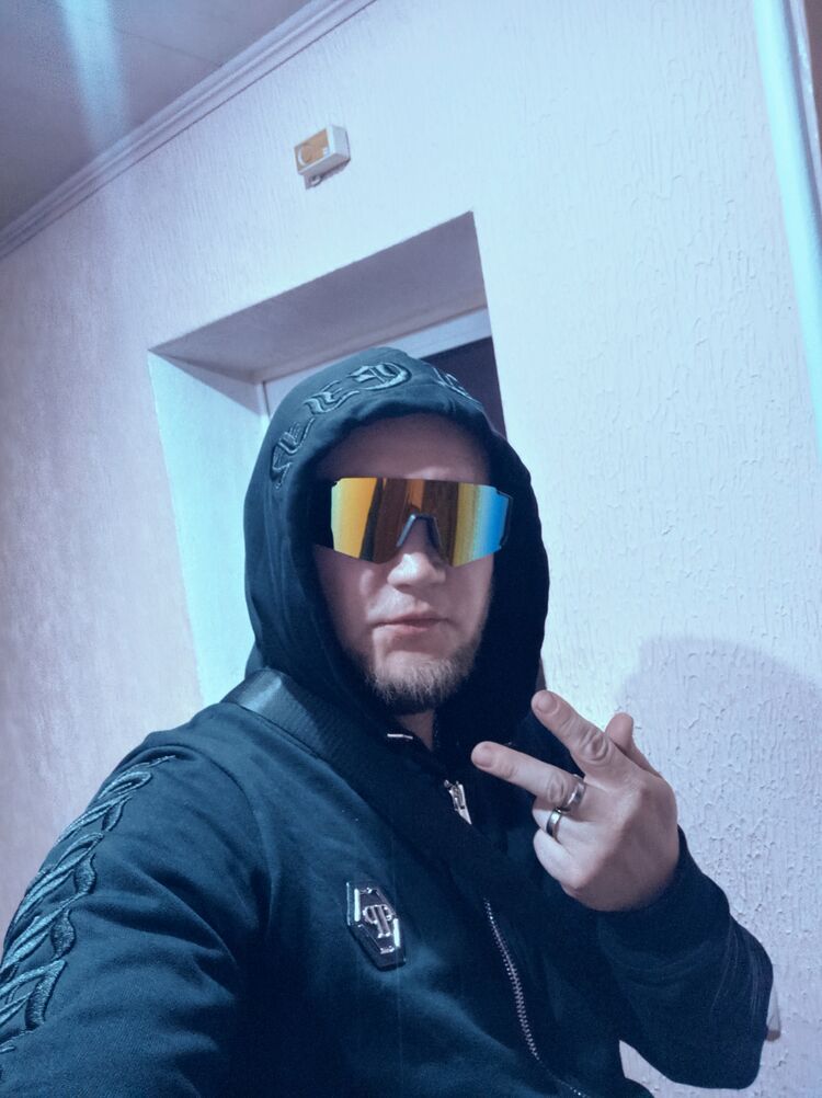  46555842  , 35 ,    