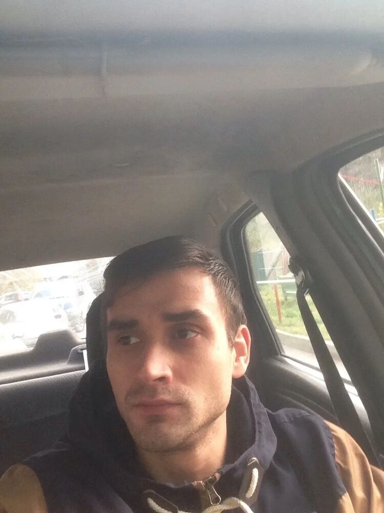  30851322  , 37 ,    -