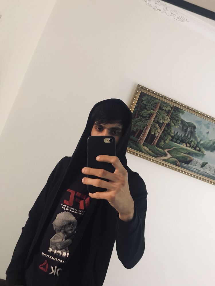  34729622  , 27 ,    