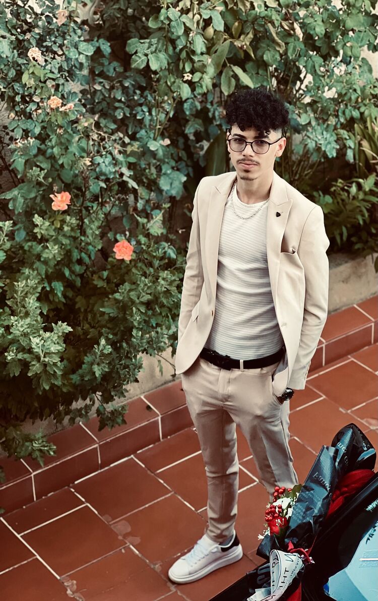 ���� 37951232 ����� �����, 25 ���, ���� ���������� � �����-����������