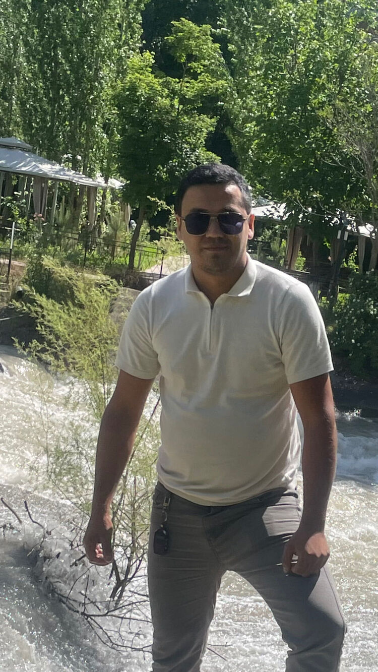  50265452  Agzamov, 35 ,    