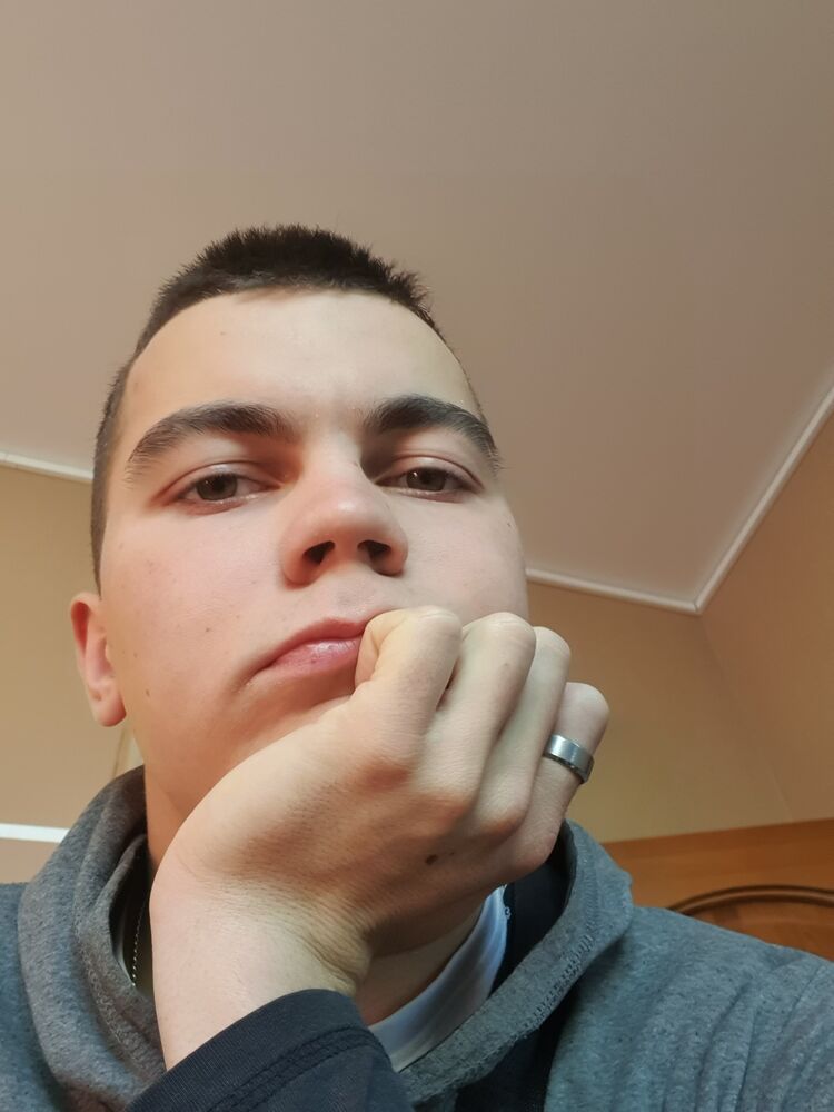  38739912  , 22 ,    