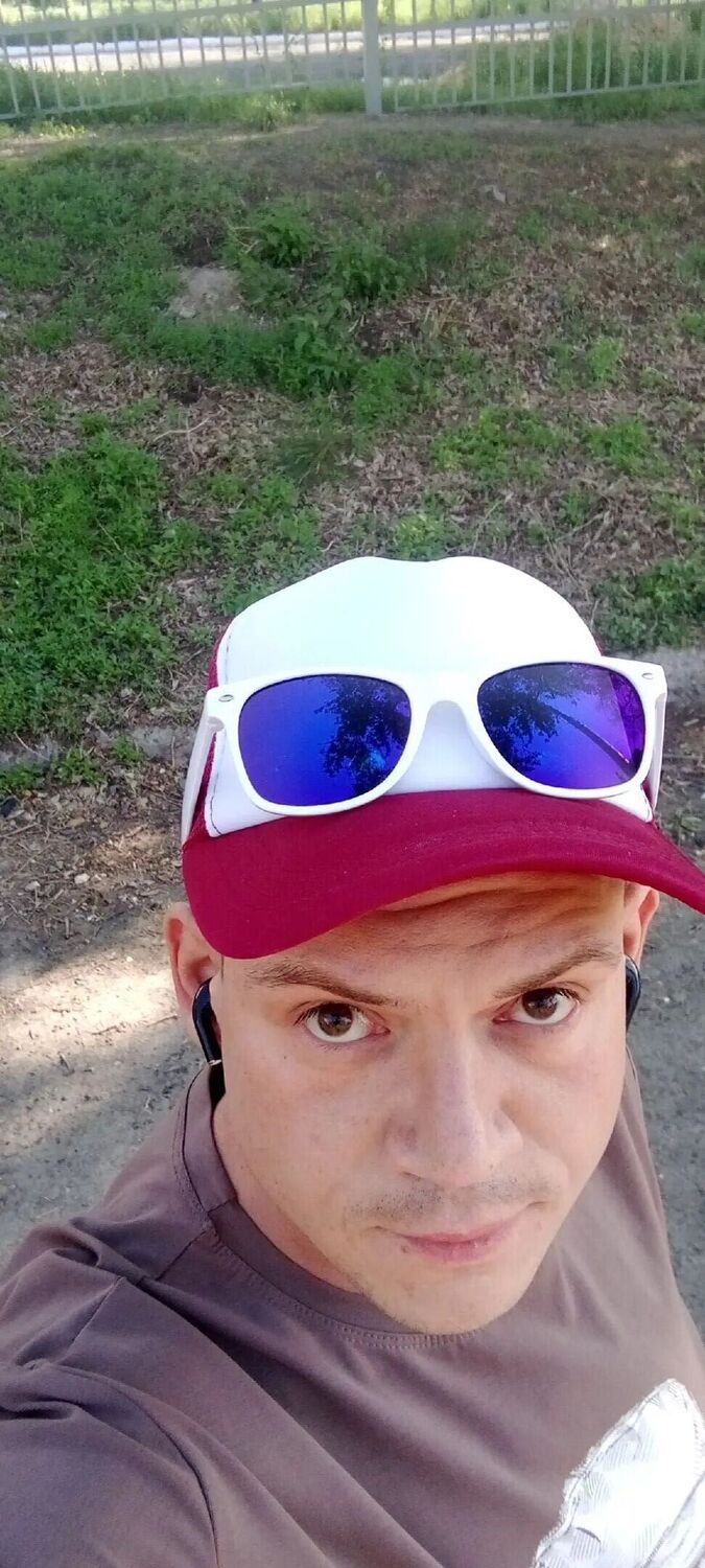  ,   Vladimir, 31 ,   c , 