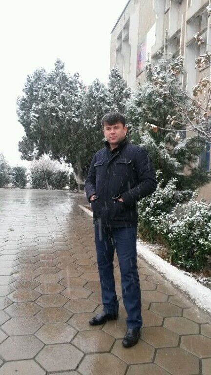  ,   Bahodur B, 40 ,   ,   , c 
