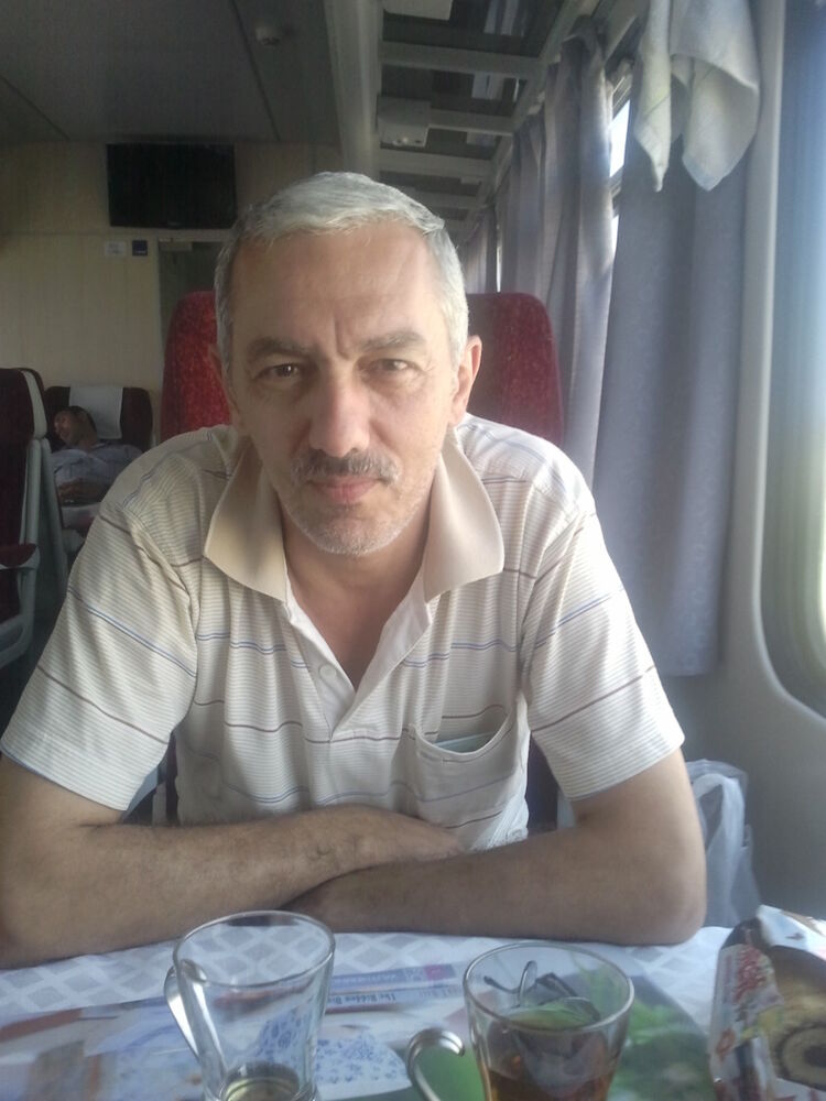  4746632  Eldaniz, 60 ,    