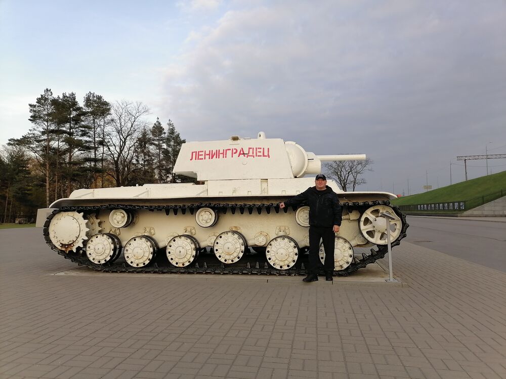  31199552  Sergey, 50 ,    
