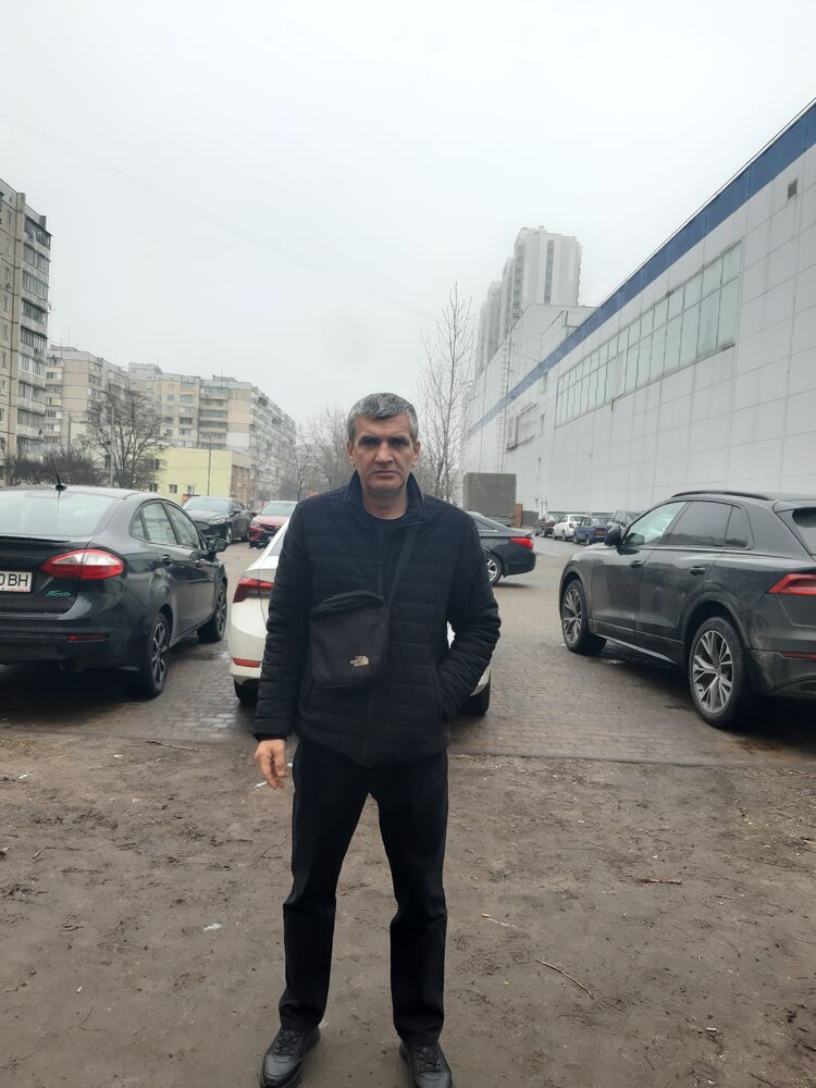  41238152  Sergey, 49 ,    