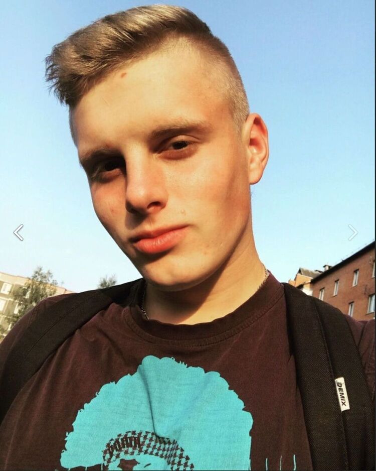  ,   Dmitrijs, 27 ,   ,   , c 