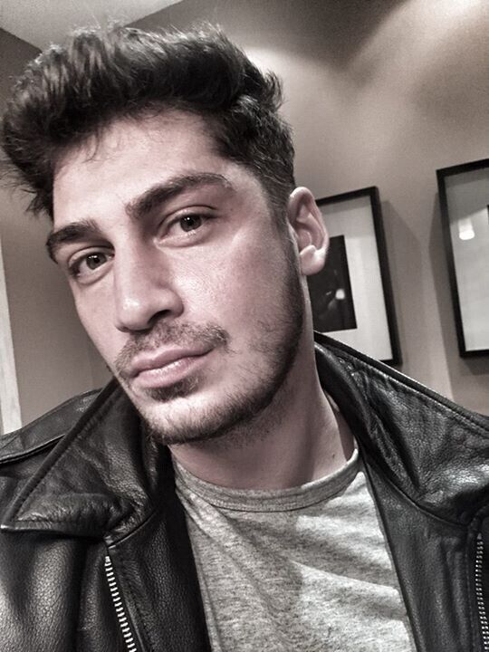  20644452  Artem, 31 ,    