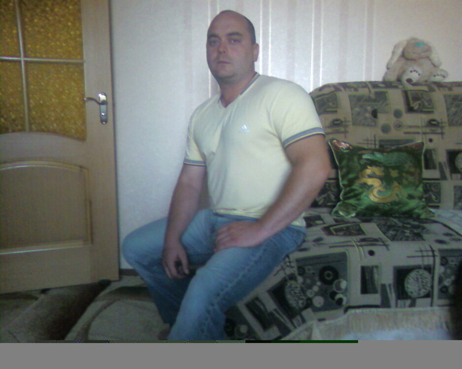  8078452  Vlad, 47 ,    