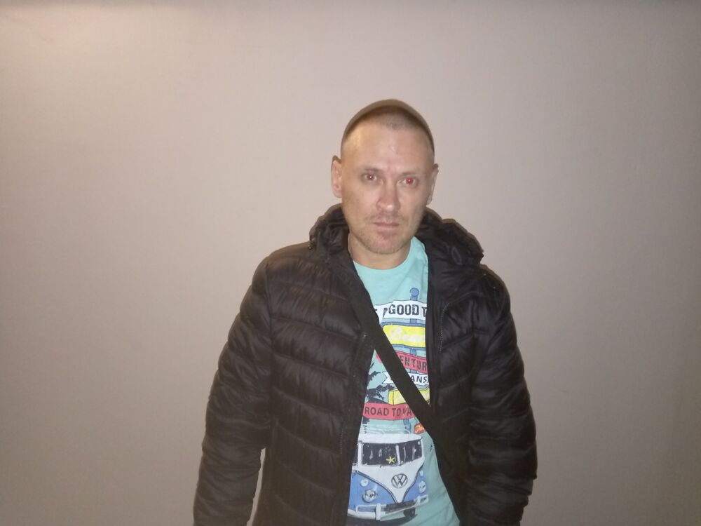  38533242  , 43 ,    -