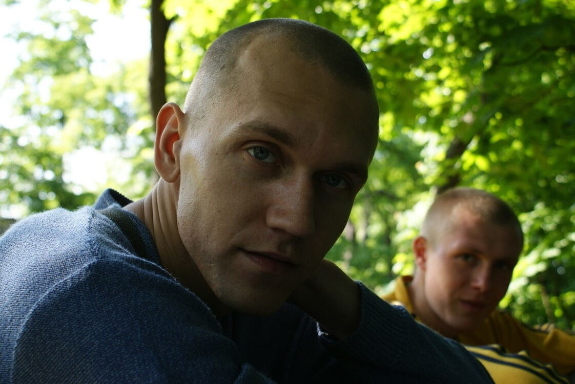  18251582  Valodya, 42 ,    