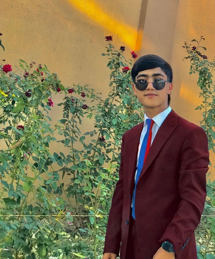  ,   , 25 ,   