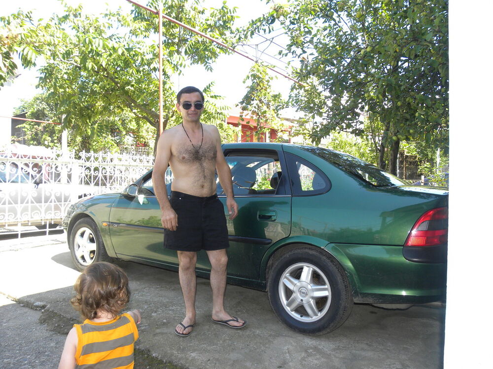  5698322  Mirza, 55 ,    