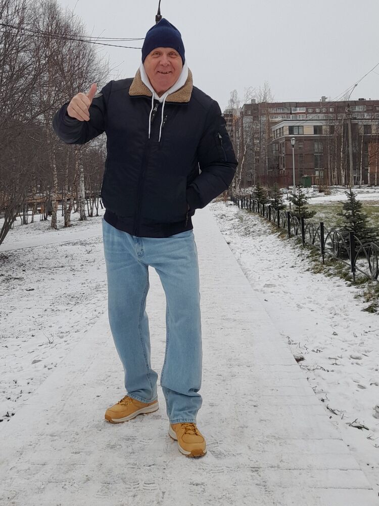  ,   Vyacheslav, 49 ,   ,   , c 