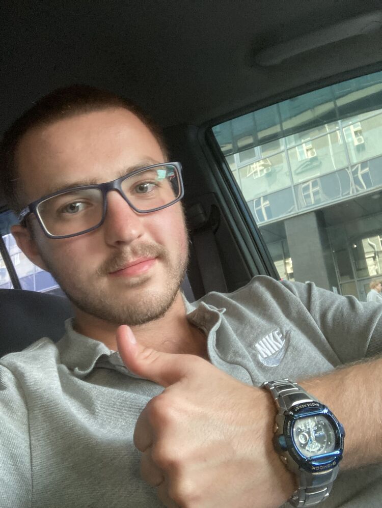  29242302  , 23 ,    -