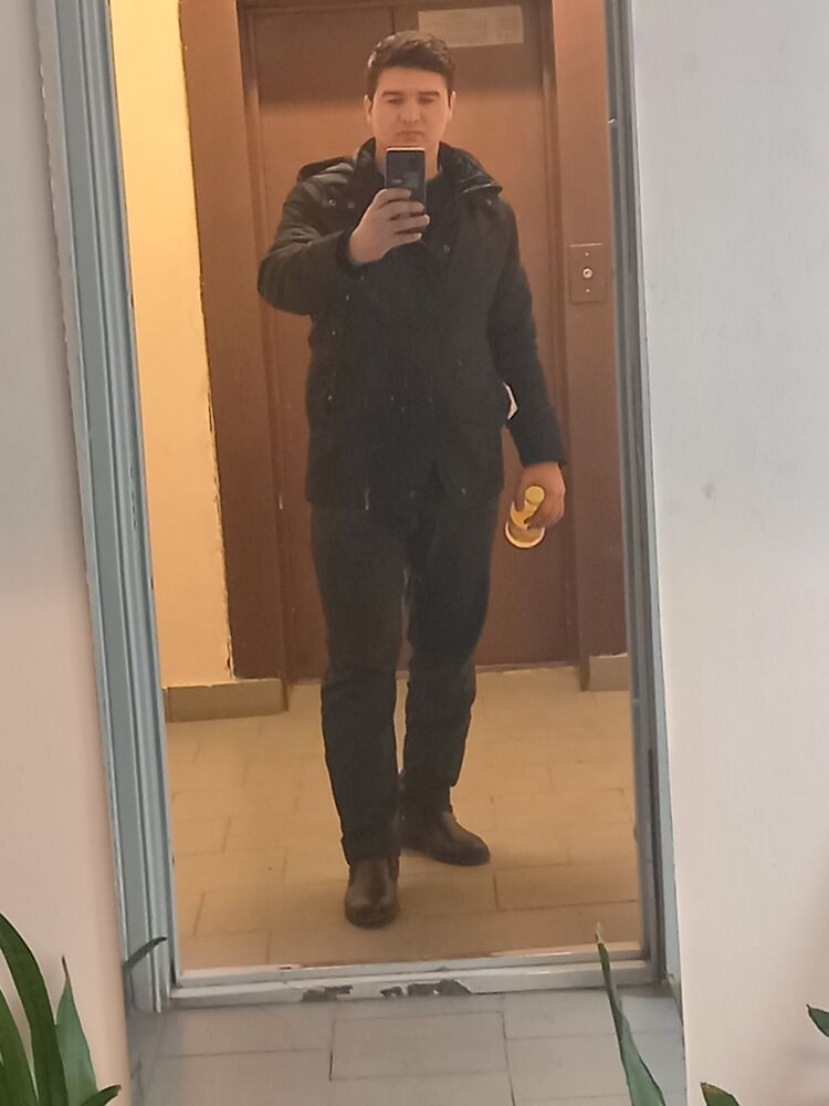  28048872  , 36 ,    