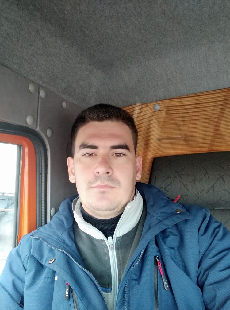  19545922  , 32 ,    