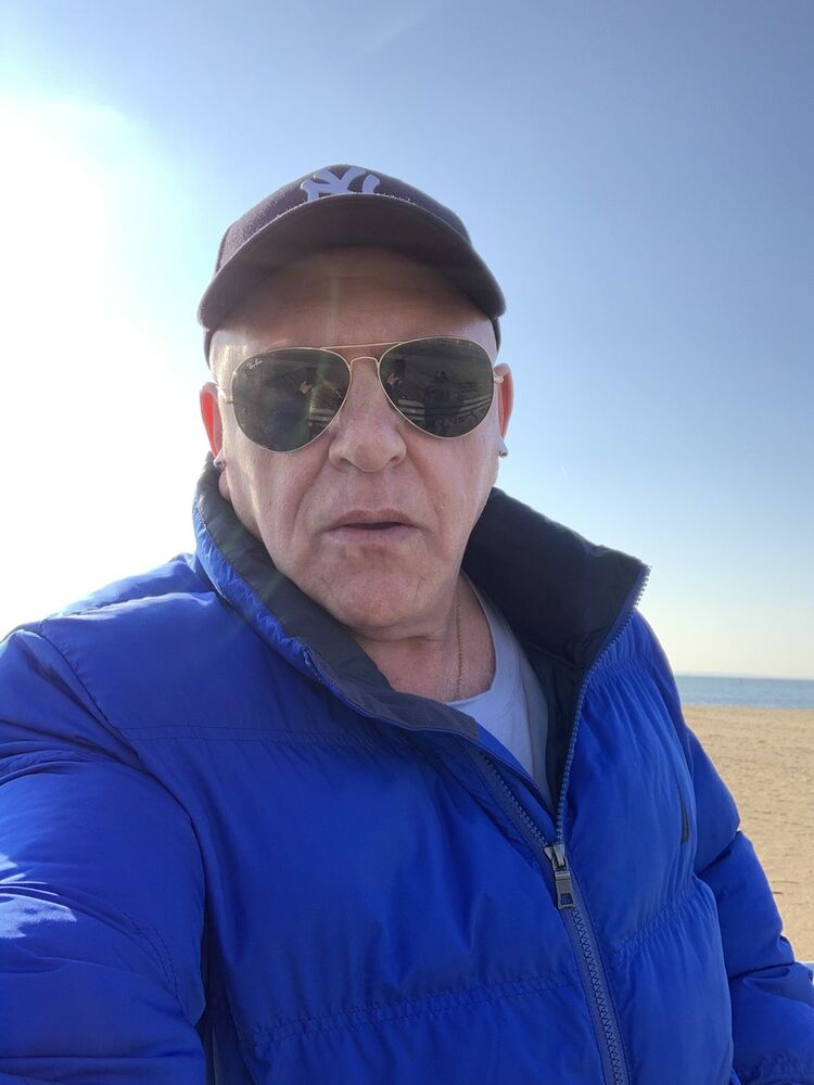  New York City,   Arkady, 63 ,   ,   , c 