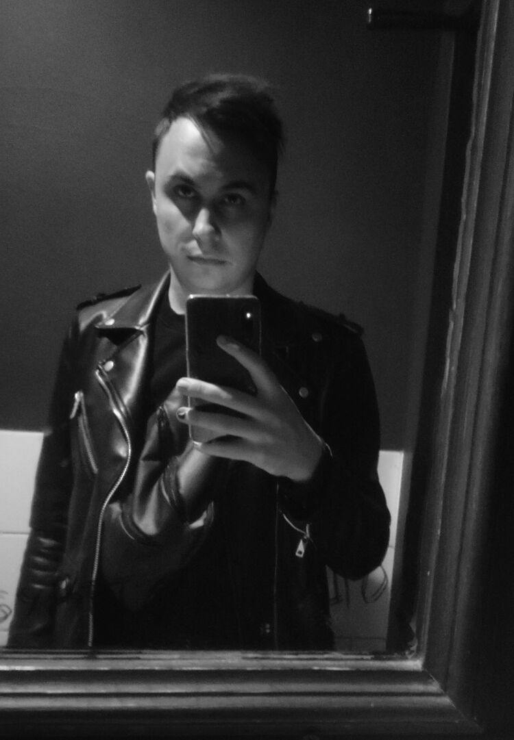 ���� 28998622 ������� Devil, 37 ���, ���� ���������� � �����-����������