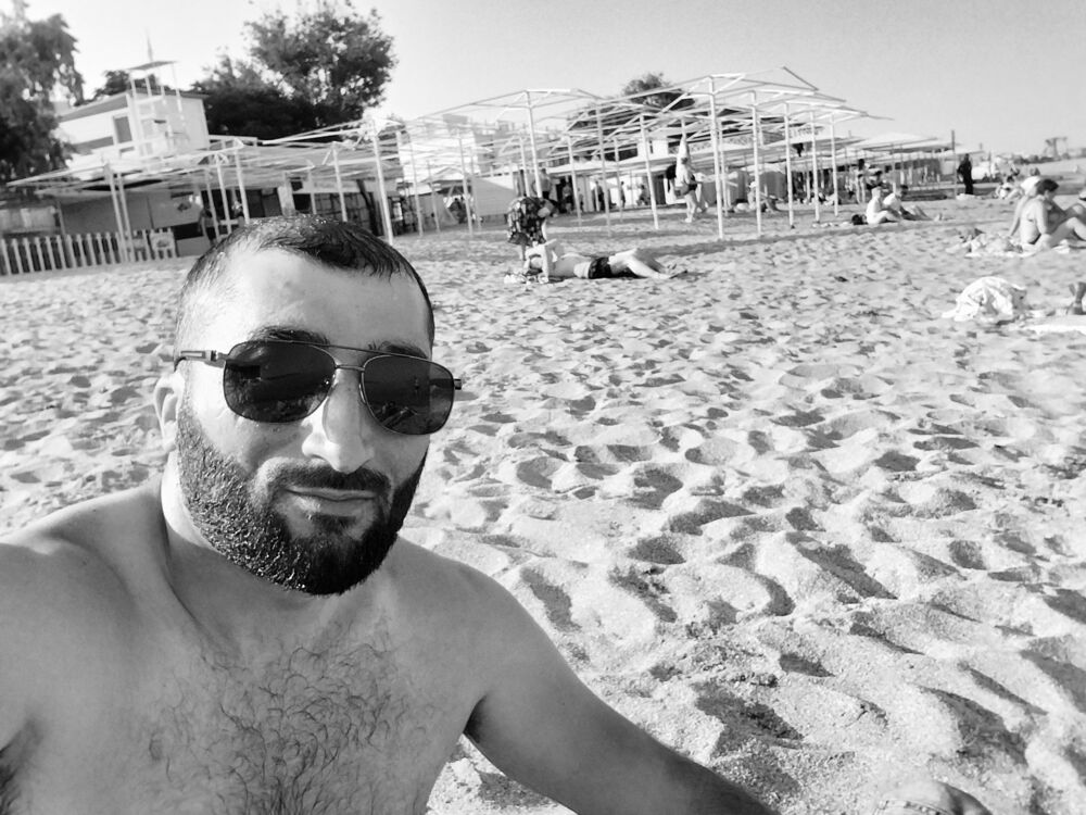  52574802  Vadim, 37 ,    