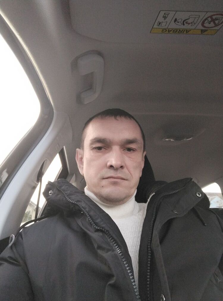  49396342  , 40 ,    