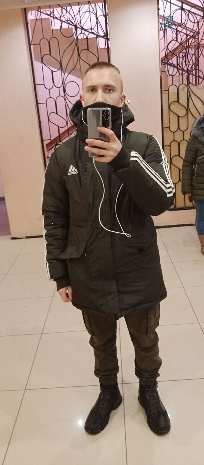 33947122  , 21 ,    -