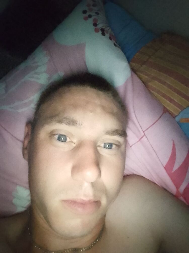  44618342  , 49 ,    