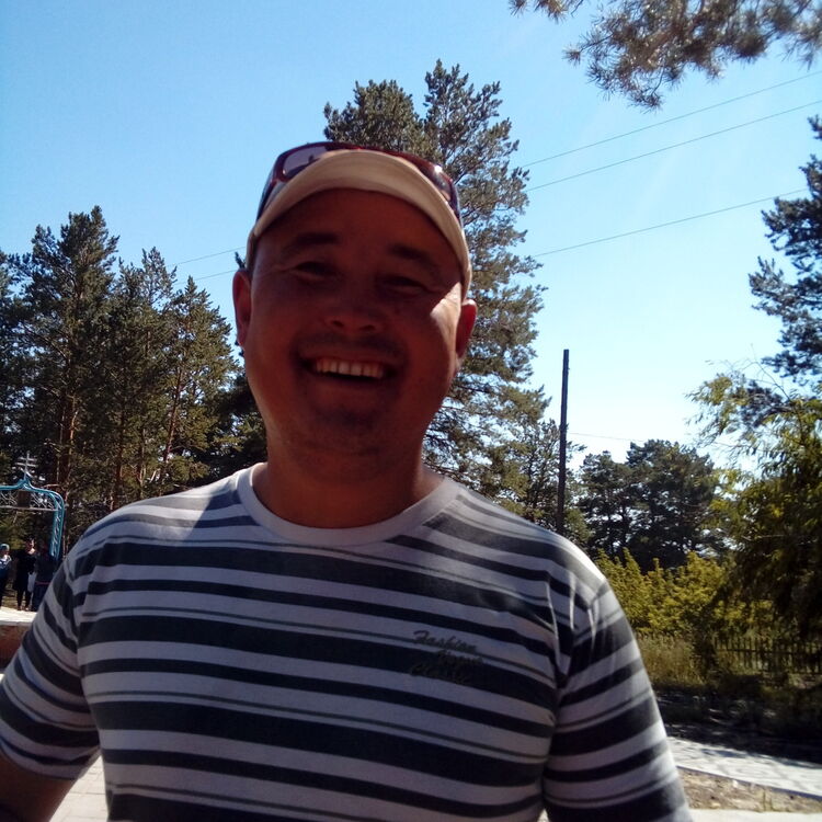  10637492  Asla, 43 ,    