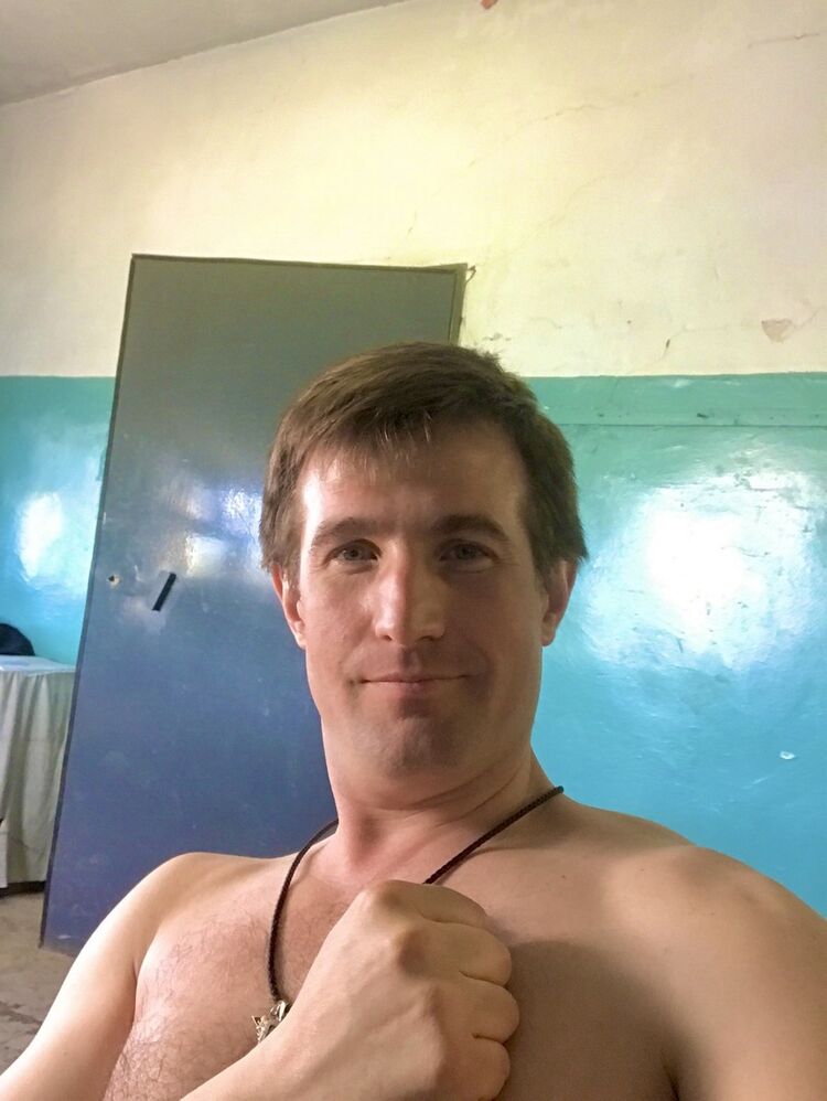  ,   Andrey, 37 ,   ,   , c 