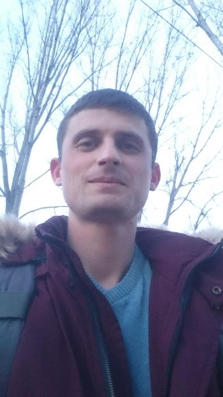  32213372  Nelu, 37 ,    