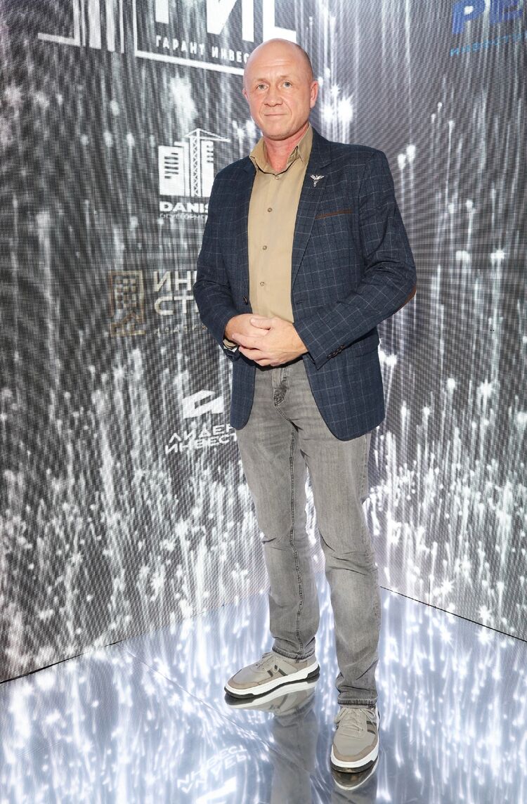 ���������� ���������, ���� ������� Denis, 48 ���, ������������ ��� ������, ����� � ���������, c�������� ���������