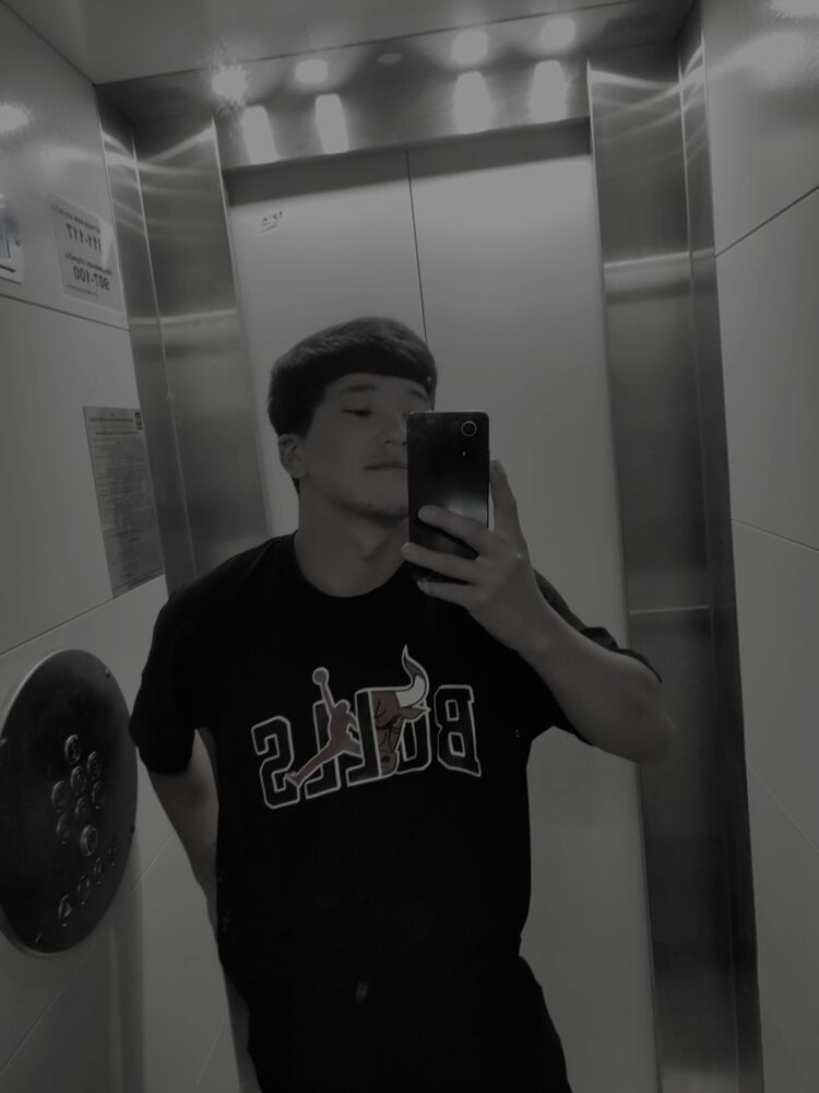  52718662  , 20 ,    