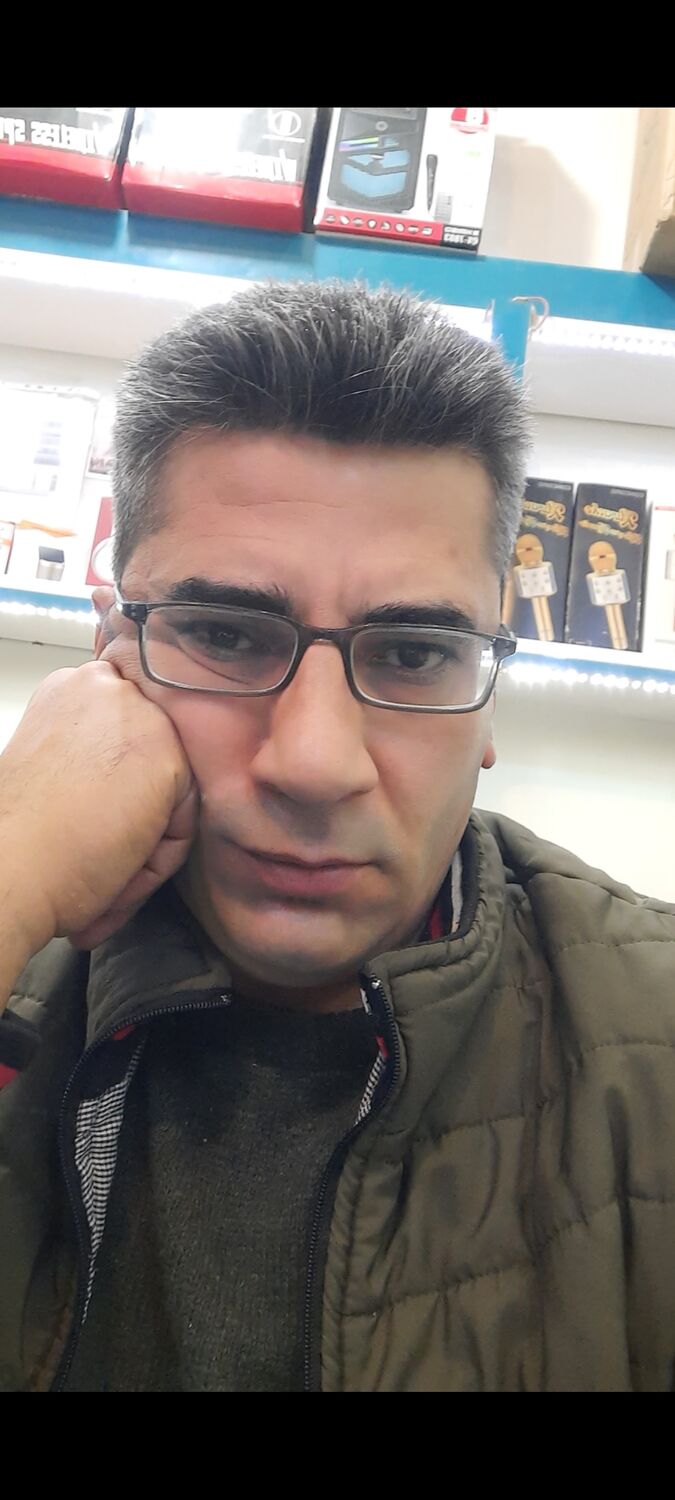  52971202  Tunay, 38 ,    