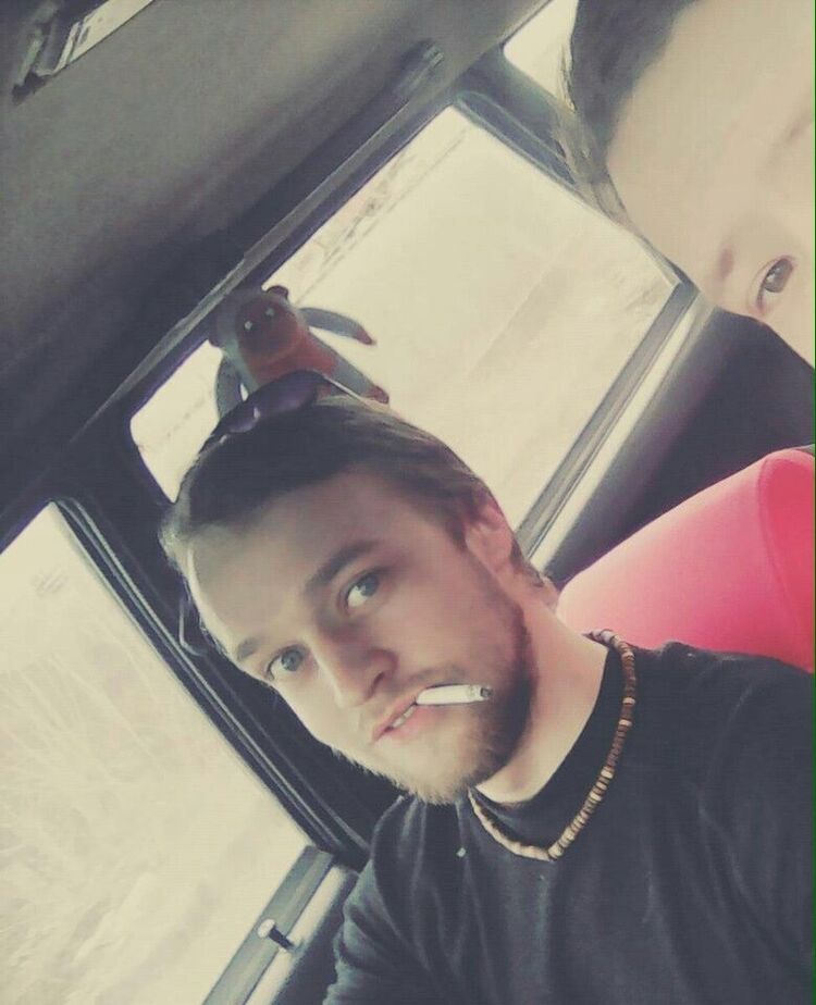  ,   Artemwhite, 31 ,   ,   , c 