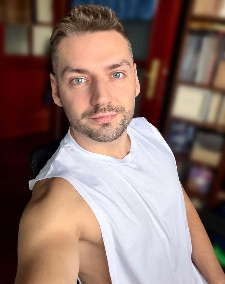 ���� 55892332 ������� ����, 32 ����, ���� ���������� � �����������