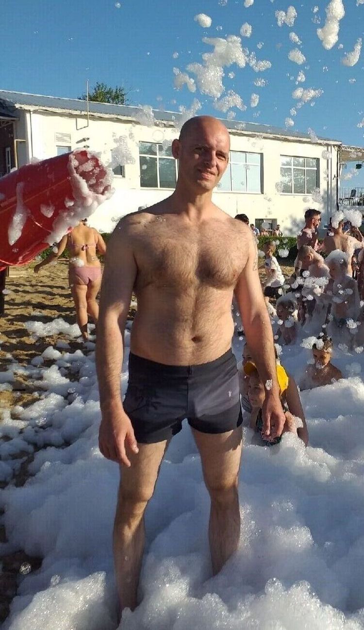  43814142  Alexey, 42 ,    
