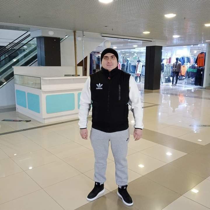  28970892  , 28 ,     