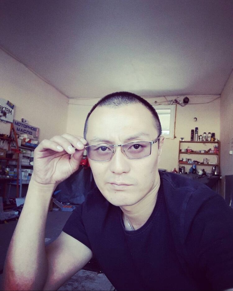  22346592  Johnny, 40 ,    