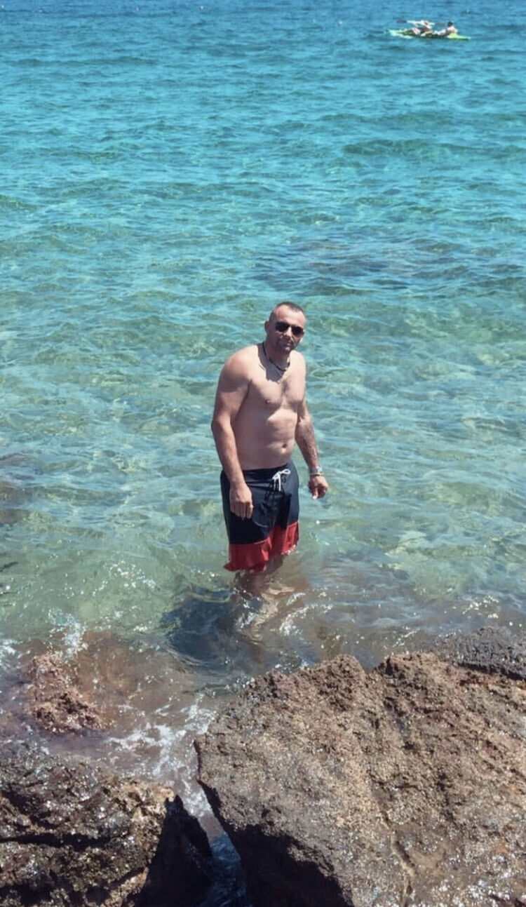  25159642  Aleksander, 40 ,    San Sebastiano Al Vesuvio