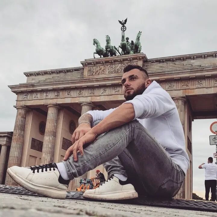  ,   Ruslan, 28 ,   ,   