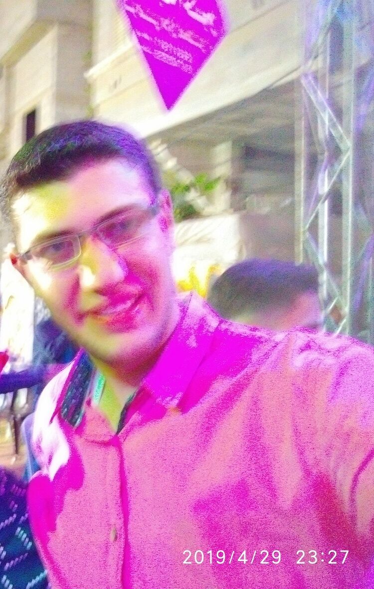  16228532  OMAR, 31 ,    