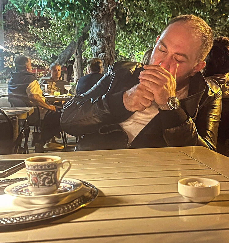  Cesme,   Samet, 37 ,   ,   