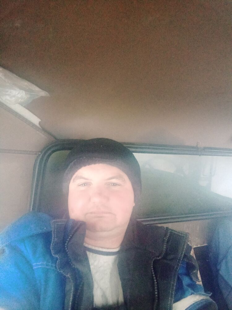  32833822  , 40 ,    