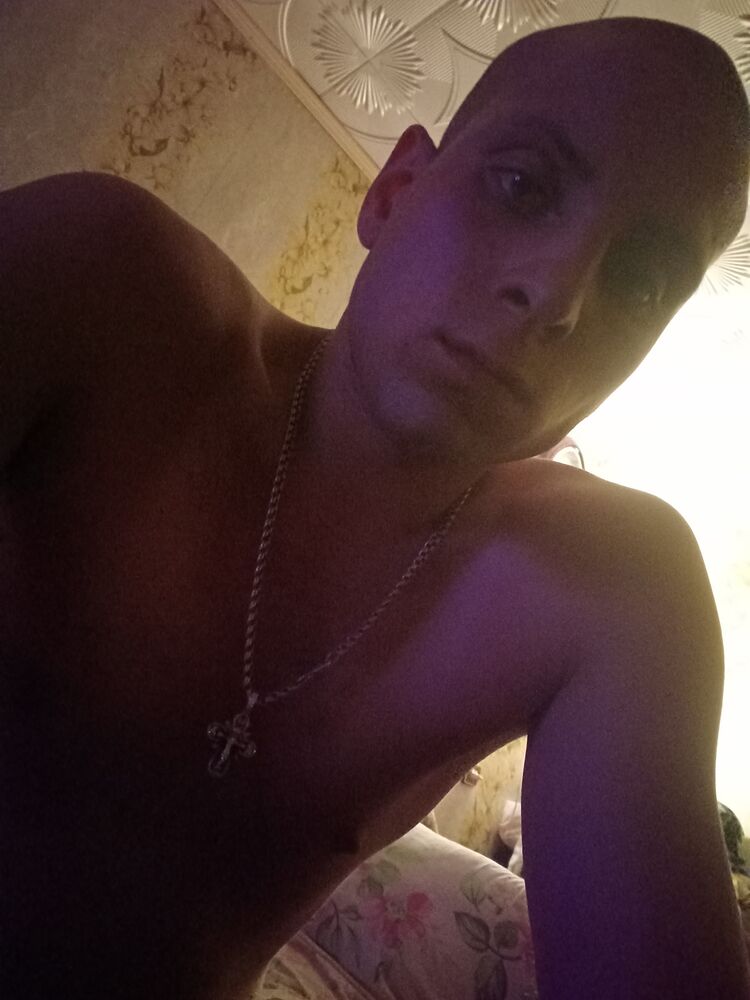  29473502  Vlad, 27 ,    