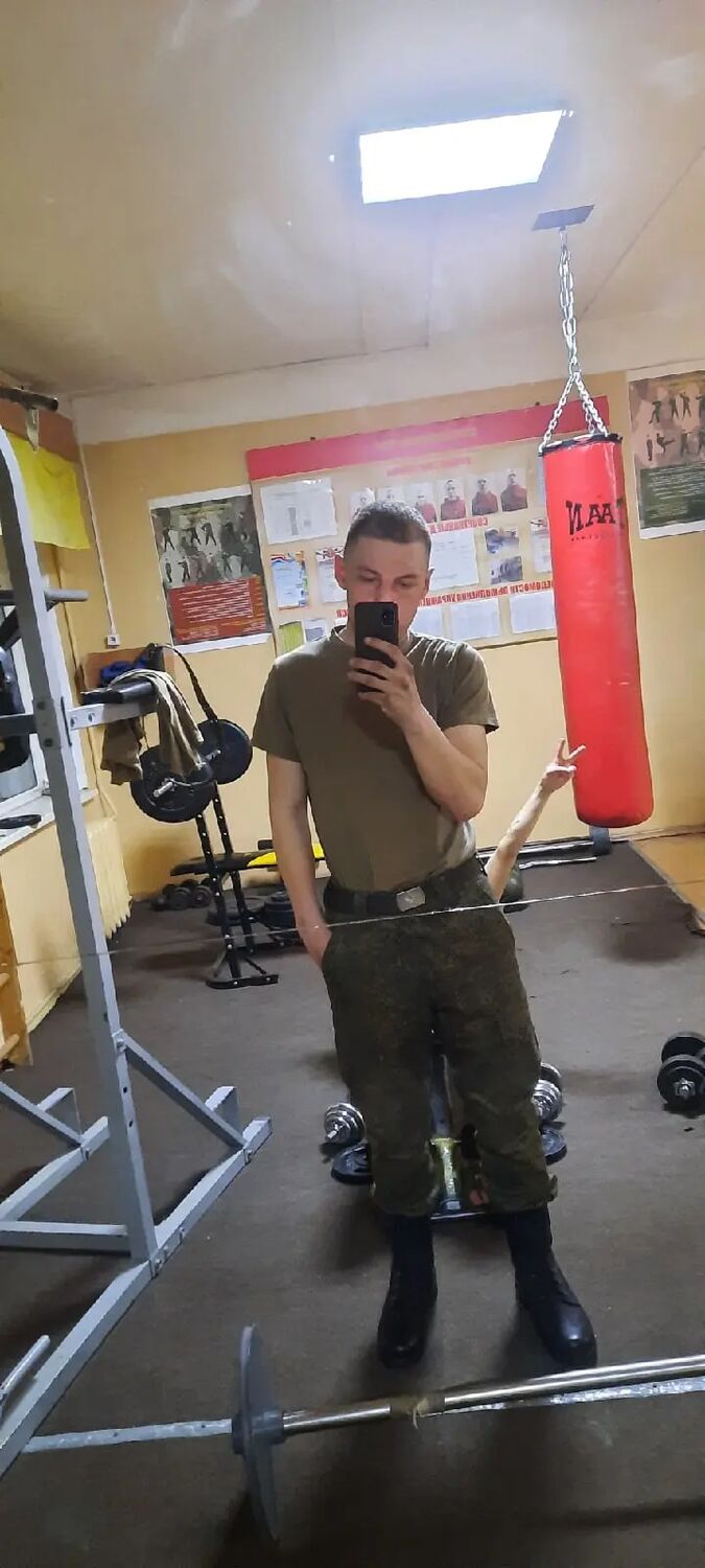  30983852  , 23 ,    